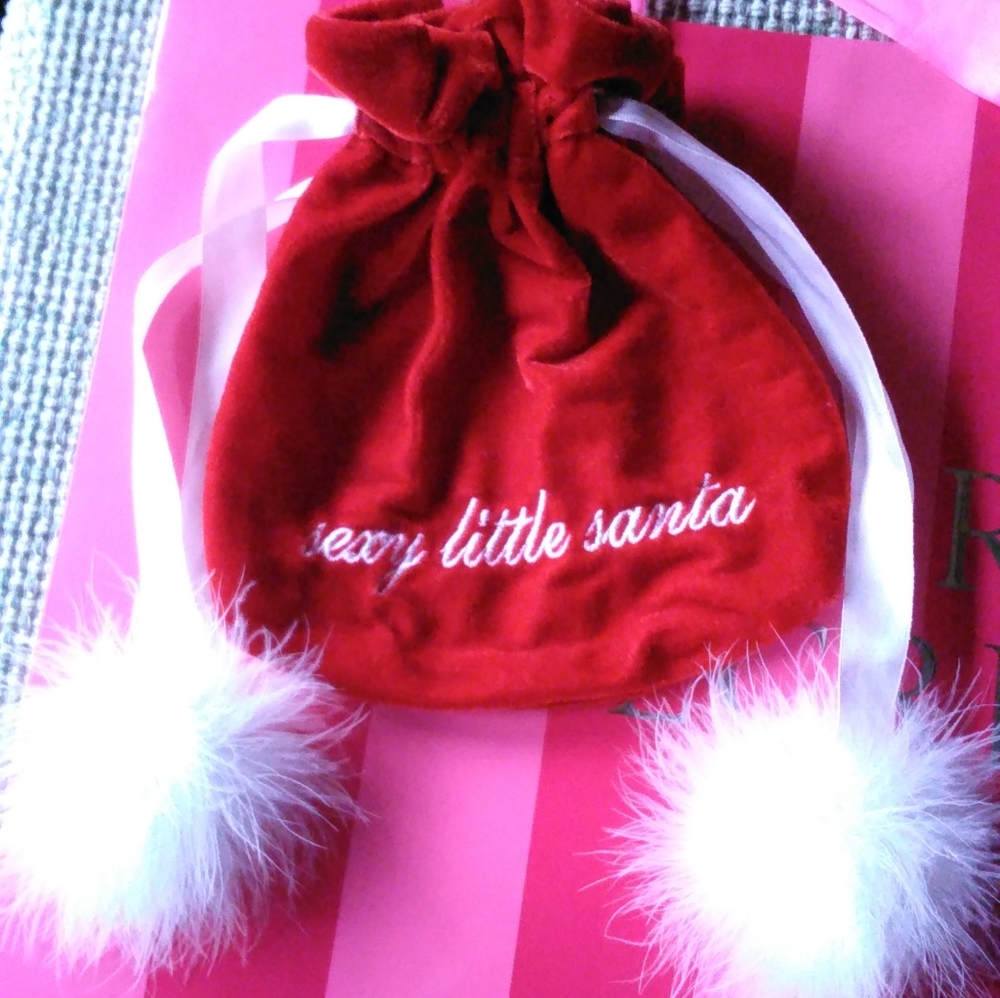 Extremely RARE Victoria's Secret Bundle - Picture 8 of 15